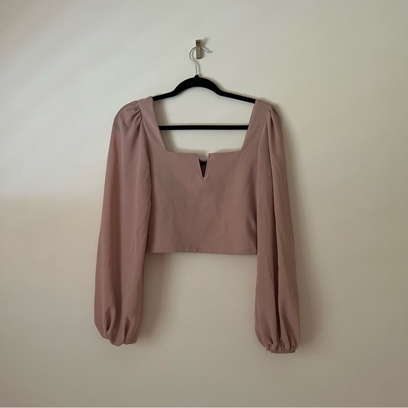 Chiffon sleeves crop top in dark pink size medium- M boutique - Picture 1 of 7
